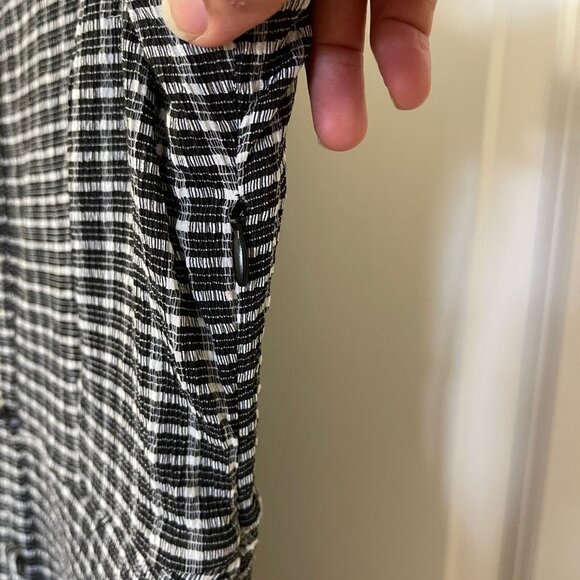 Ginger Women's Black White Fit Flare Plaid Mini Button Pocket Dress Size M - Picture 4 of 8